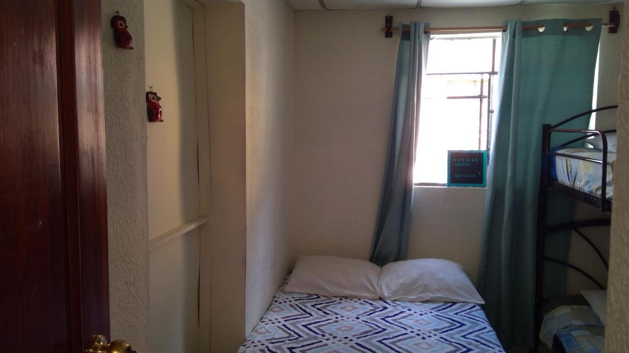 Huellas Hostal Antigua Ngoại thất bức ảnh