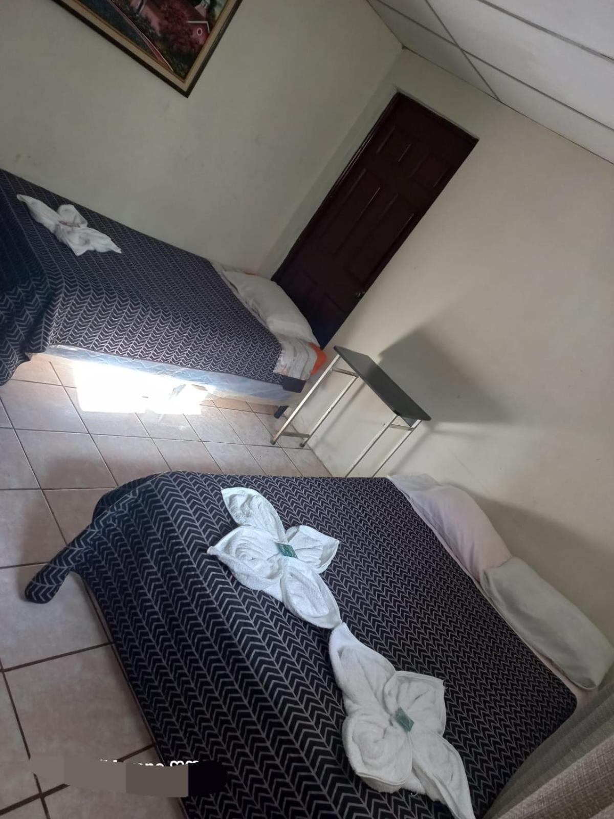 Huellas Hostal Antigua Phòng bức ảnh